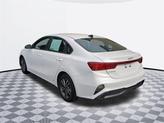 Thumbnail of 2023 Snow White Pearl Kia Forte