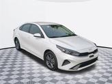 Thumbnail of 2023 Snow White Pearl Kia Forte