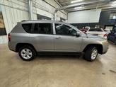 Thumbnail of 2017 Billet Silver Metallic Clearcoat Jeep Compass