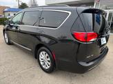 Thumbnail of 2017 Black Chrysler Pacifica