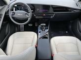Thumbnail of 2025 Snow White Pearl Kia Niro
