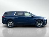 Thumbnail of 2022 Northsky Blue Metallic Chevrolet Traverse