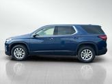 Thumbnail of 2022 Northsky Blue Metallic Chevrolet Traverse
