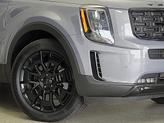 Thumbnail of 2021 Everlasting Silver Kia Telluride