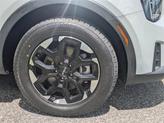 Thumbnail of 2024 Wolf Gray Kia Sorento