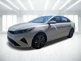 Thumbnail of 2023 Snow White Pearl Kia Forte