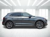 Thumbnail of 2023 Daytona Gray Pearl Effect Audi Q5