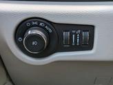 Thumbnail of 2022 Bright White Clearcoat Chrysler Pacifica