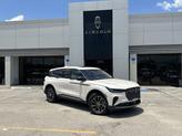 Photo of 2025 White Platinum Tri-Coat Metallic Lincoln Nautilus