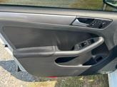 Thumbnail of 2016 White Volkswagen Jetta