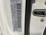 Thumbnail of 2019 Pearl White Pearlcoat Jeep Cherokee