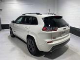 Thumbnail of 2019 Pearl White Pearlcoat Jeep Cherokee
