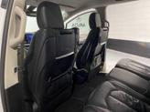 Thumbnail of 2017 Bright White Clearcoat Chrysler Pacifica