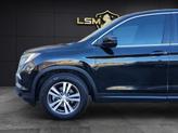 Thumbnail of 2016 Black Honda Pilot