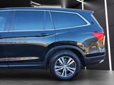 Thumbnail of 2016 Black Honda Pilot