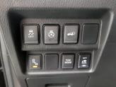 Thumbnail of 2018 Black Nissan Pathfinder