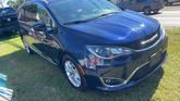 Thumbnail of 2017 Blue Chrysler Pacifica