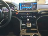 Thumbnail of 2025 Platinum White Pearl Acura MDX