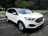 Thumbnail of 2019 White Ford Edge
