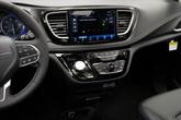 Thumbnail of 2025 Diamond Black Crystal Pearlcoat Chrysler Pacifica