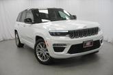 Thumbnail of 2023 Bright White Clearcoat Jeep Grand Cherokee