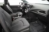 Thumbnail of 2025 Diamond Black Crystal Pearlcoat Chrysler Pacifica