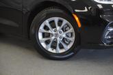 Thumbnail of 2025 Diamond Black Crystal Pearlcoat Chrysler Pacifica