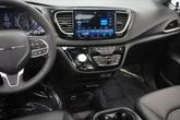 Thumbnail of 2025 Diamond Black Crystal Pearlcoat Chrysler Pacifica