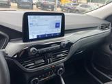 Thumbnail of 2023 Star White Metallic Tri-Coat Ford Escape