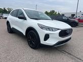 Thumbnail of 2023 Star White Metallic Tri-Coat Ford Escape