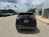 Thumbnail of 2023 AGATE BLACK METALLIC Ford Edge