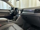 Thumbnail of 2022 Tourmaline Blue Metallic Volkswagen Atlas