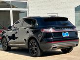 Thumbnail of 2022 Infinite Black Metallic Lincoln Nautilus