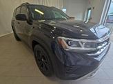 Thumbnail of 2023 Deep Black Pearl Effect Volkswagen Atlas