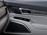 Thumbnail of 2025 Glacial White Pearl Kia Telluride