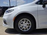 Thumbnail of 2025 Bright White Clearcoat Chrysler Pacifica