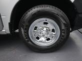 Thumbnail of 2016 Bright Silver Clearcoat Metallic RAM 1500