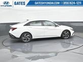 Thumbnail of 2025 White Hyundai ELANTRA