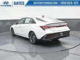 Thumbnail of 2025 White Hyundai ELANTRA