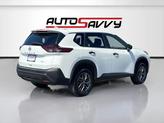 Thumbnail of 2021 Glacier White Nissan Rogue