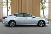 Thumbnail of 2022 Brilliant Silver Metallic Nissan Altima
