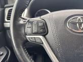 Thumbnail of 2018 Blizzard Pearl Toyota Highlander