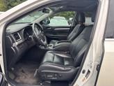 Thumbnail of 2018 Blizzard Pearl Toyota Highlander