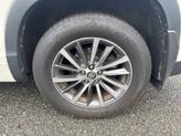 Thumbnail of 2018 Blizzard Pearl Toyota Highlander