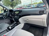 Thumbnail of 2022 Lunar Silver Metallic Honda Pilot
