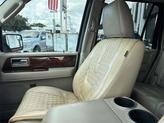 Thumbnail of 2014 Ingot Silver Lincoln Navigator