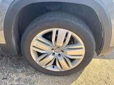 Thumbnail of 2019 Platinum Gray Metallic Volkswagen Atlas
