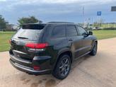 Thumbnail of 2020 Diamond Black Crystal Pearlcoat Jeep Grand Cherokee