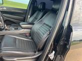 Thumbnail of 2020 Diamond Black Crystal Pearlcoat Jeep Grand Cherokee