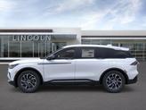 Thumbnail of 2025 White Platinum Metallic Tri-Coat Lincoln Nautilus